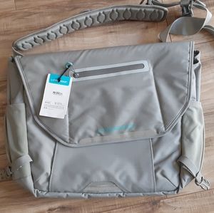 Lifelong malmo messenger bag brand new with tags